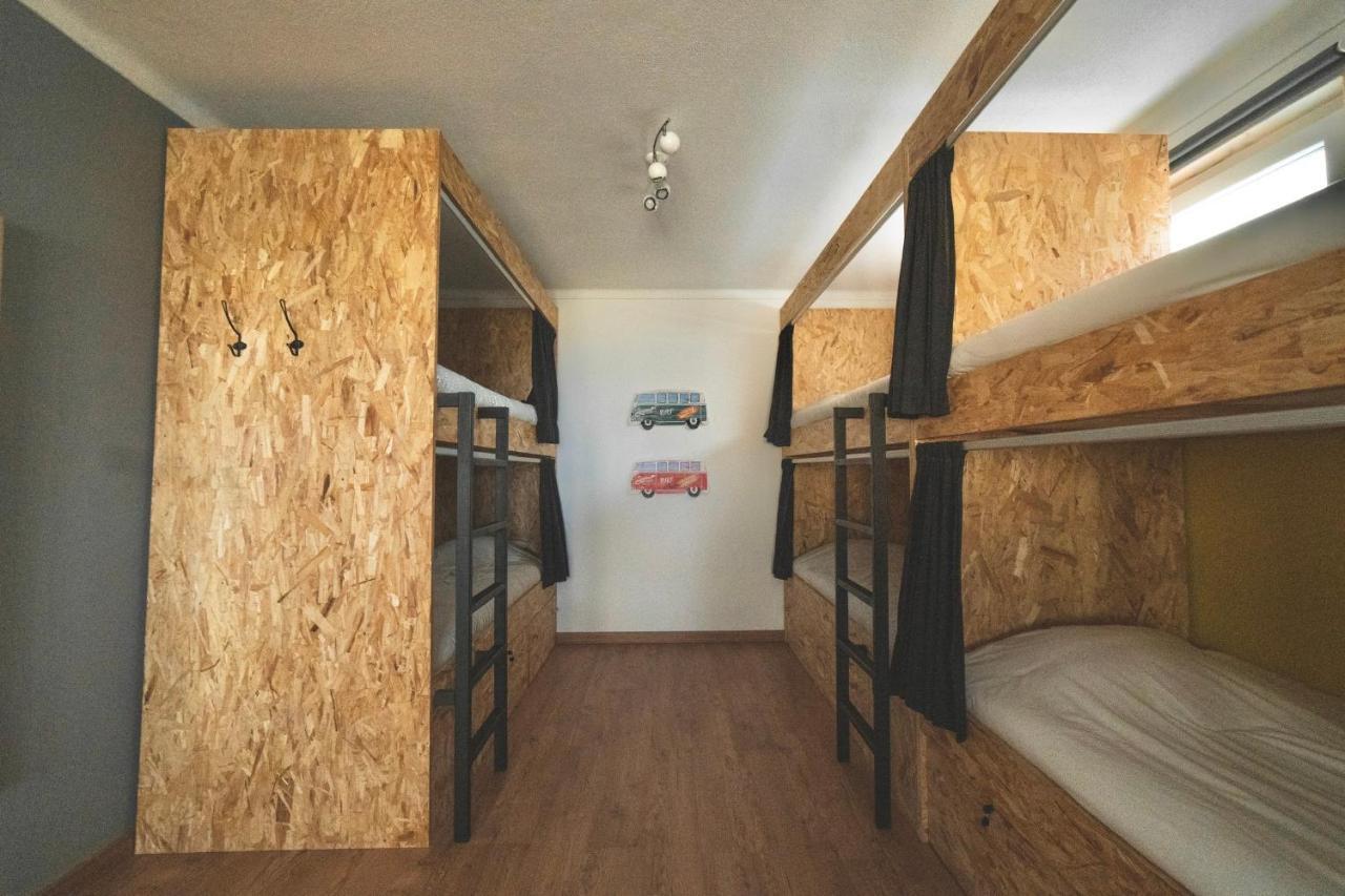 Хостел Gundi House Эрисейра Экстерьер фото