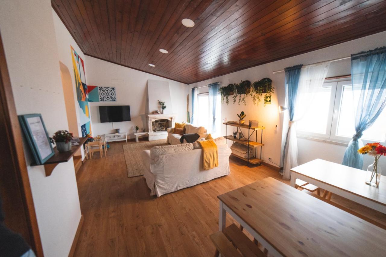 Хостел Gundi House Эрисейра Экстерьер фото