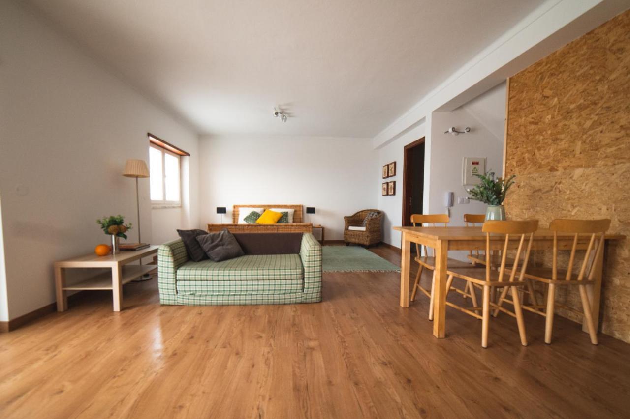 Хостел Gundi House Эрисейра Экстерьер фото