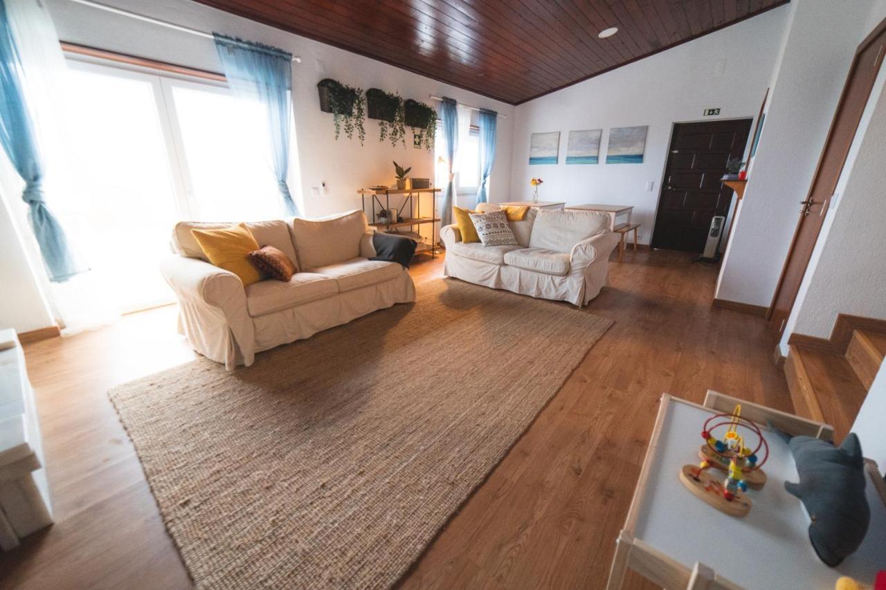 Хостел Gundi House Эрисейра Экстерьер фото